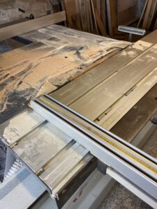Création en bois à l'atelier